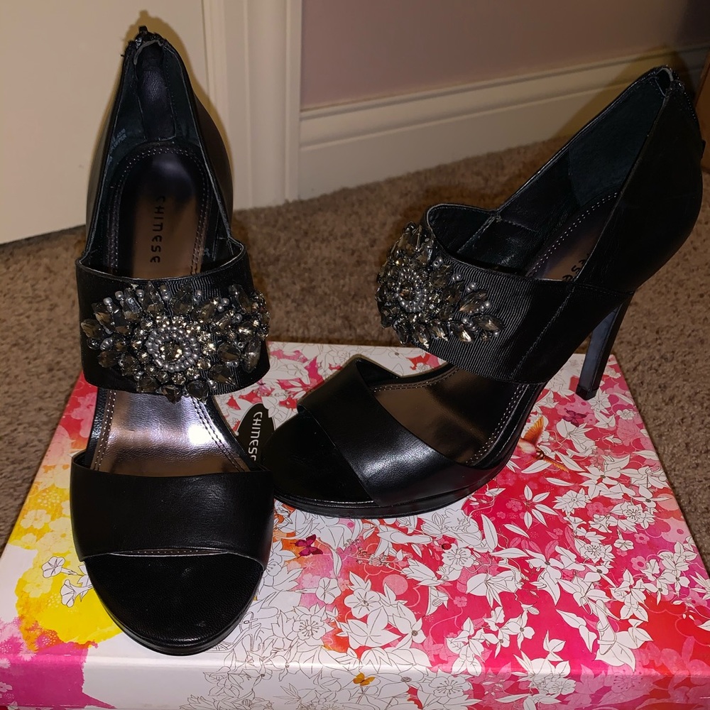 Black high heels with stones